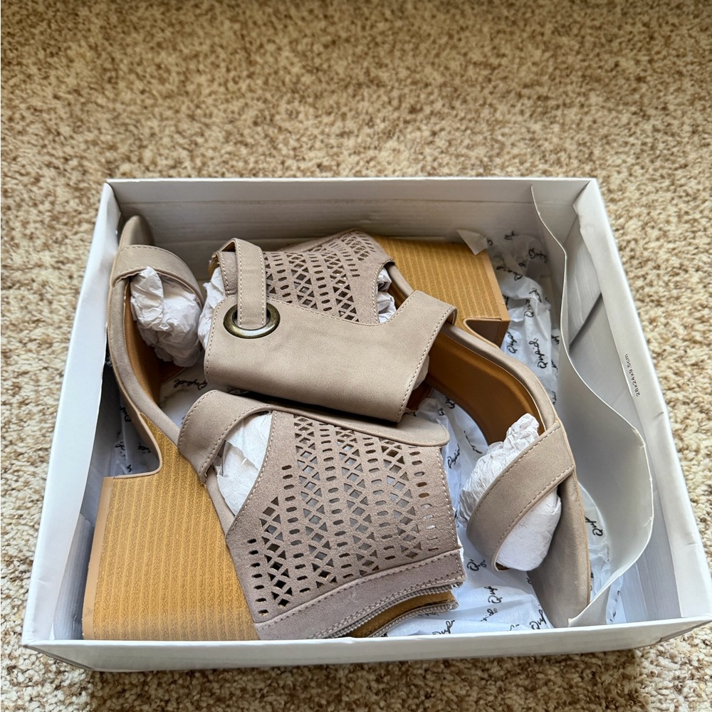 Qupid Taupe Cutout Heeled Sandals - Picture 3 of 4